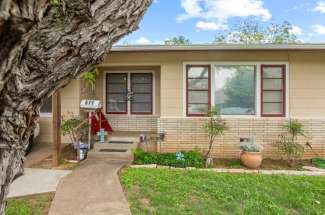 611 N Pine St Fredericksburg TX